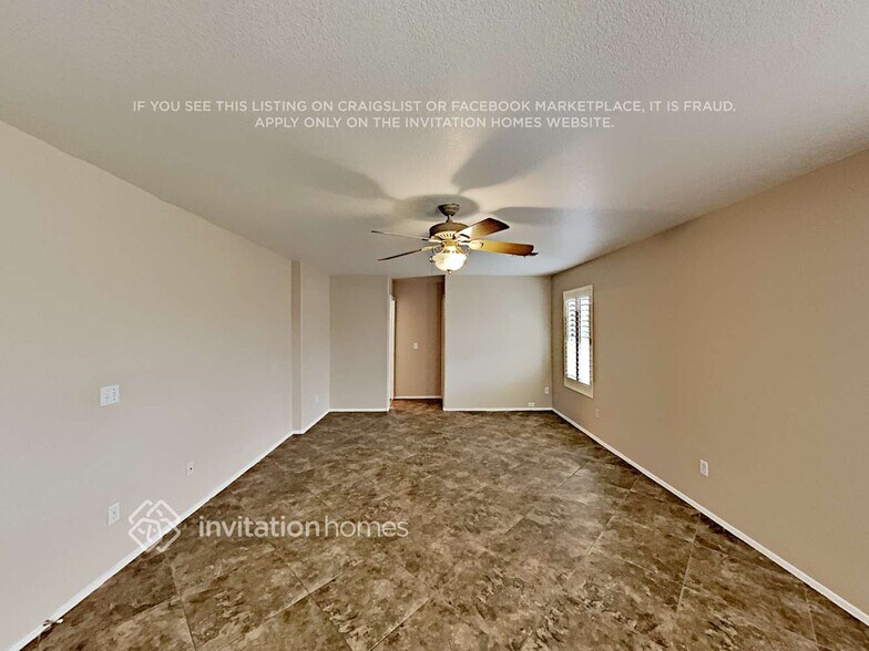 Building Photo - 6062 S Bell Pl