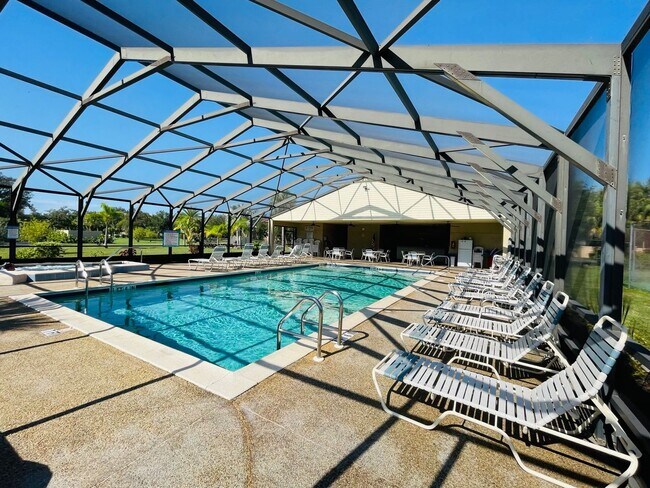 Building Photo - **AVAILABLE FOR 2025-26 WINTER SEASON**