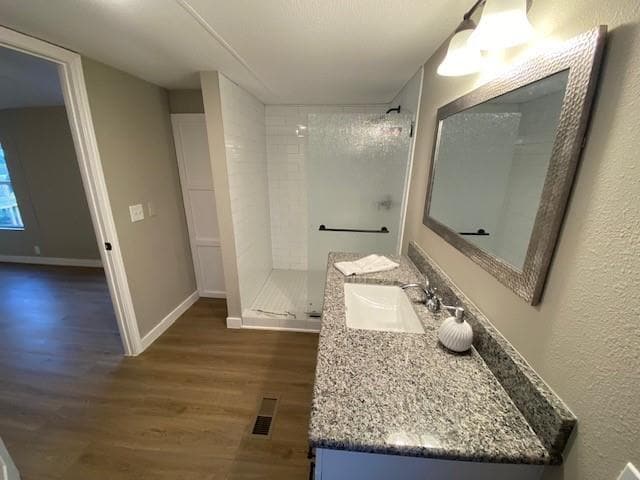 Building Photo - 21061 Pinetex St