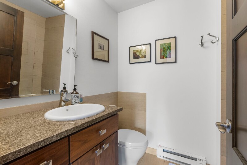 Building Photo - 504 S Coeur d'Alene St