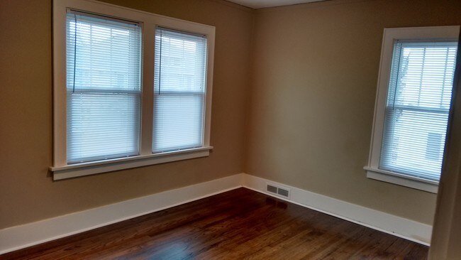 Building Photo - 2562 Mason St