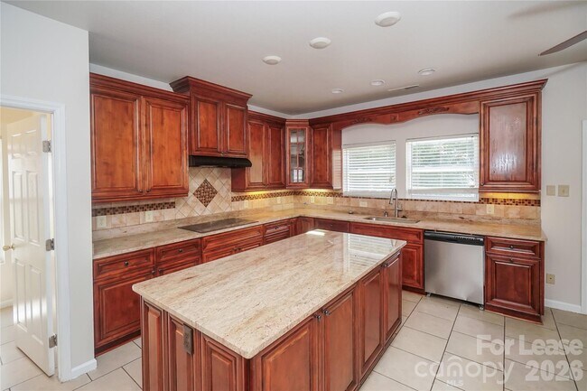Building Photo - 3021 Morel Ave
