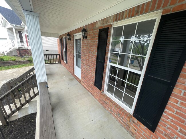 Building Photo - Cute Efficient Home For Rent Shelby County
