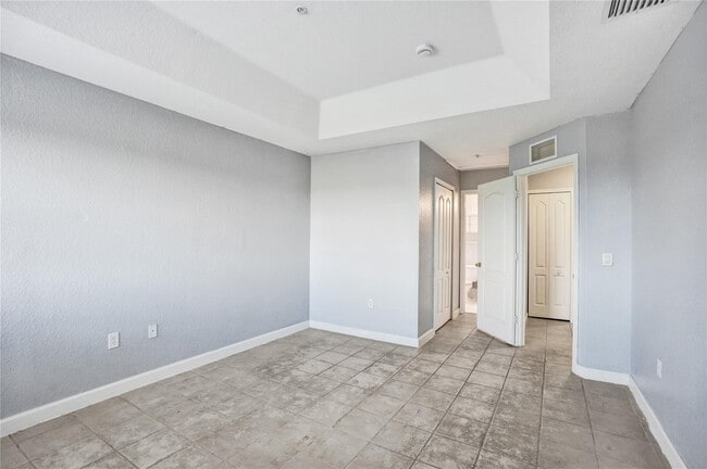 Building Photo - 2137 Shoma Dr