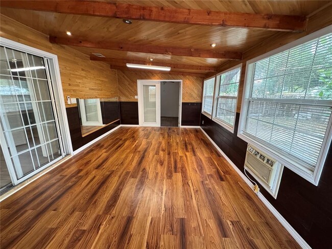 Building Photo - 4678 70th St N