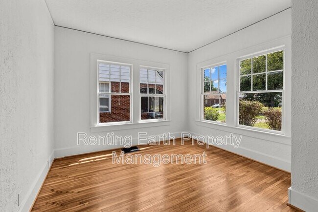 Building Photo - 1420 44th St Ensley