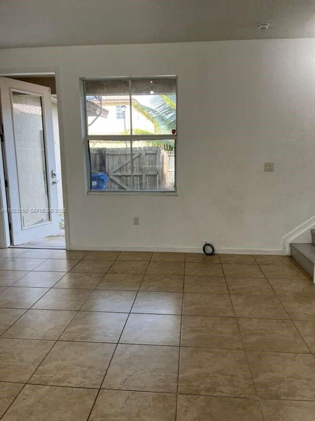 Building Photo - 11665 SW 244th St