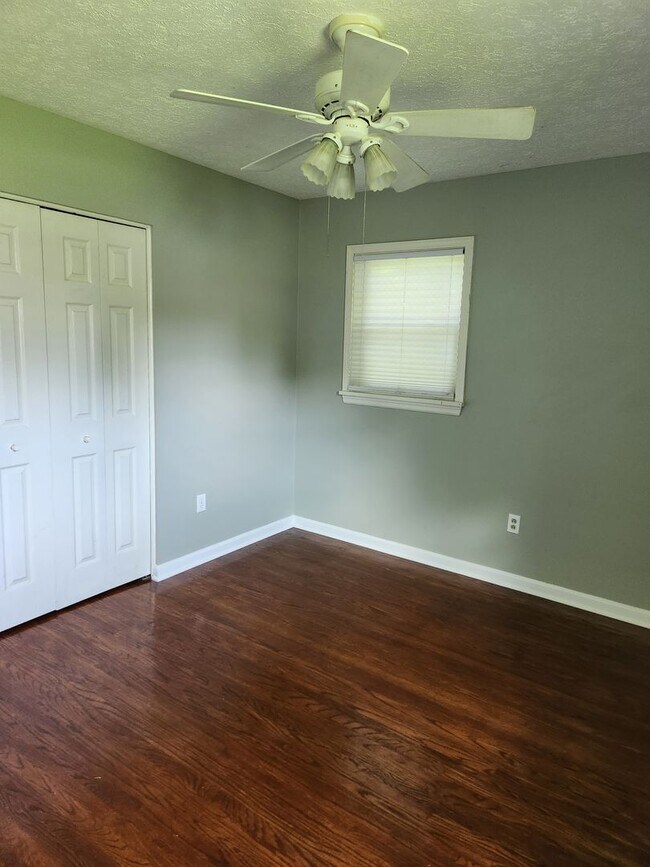 Building Photo - Welcome Home