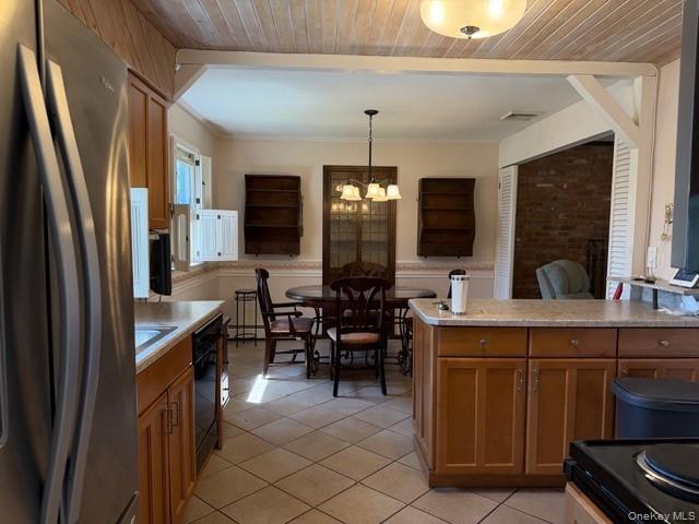 Building Photo - 99 Convent Rd