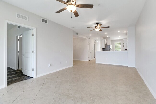 Building Photo - 15126 Palmer Lake Cir