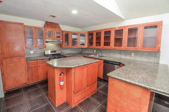 Building Photo - 11517 Bannister Ln