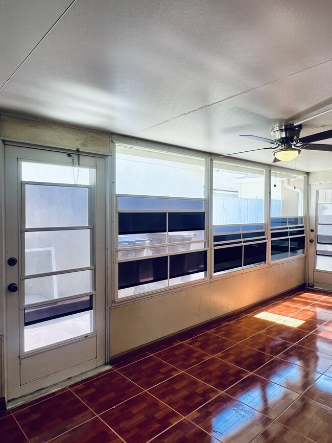 Building Photo - 2386 Harbor Town Dr