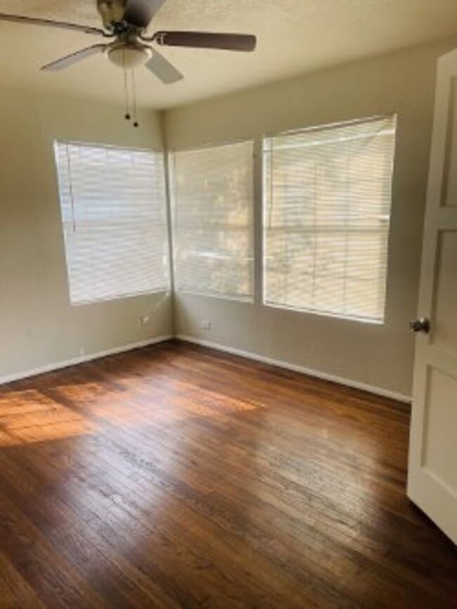 Building Photo - 2455-2457 Cincinnati Ave