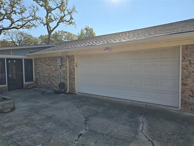 Building Photo - 2822 Oak Forest Dr