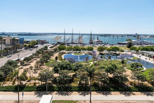 Building Photo - 1431 Pacific Hwy