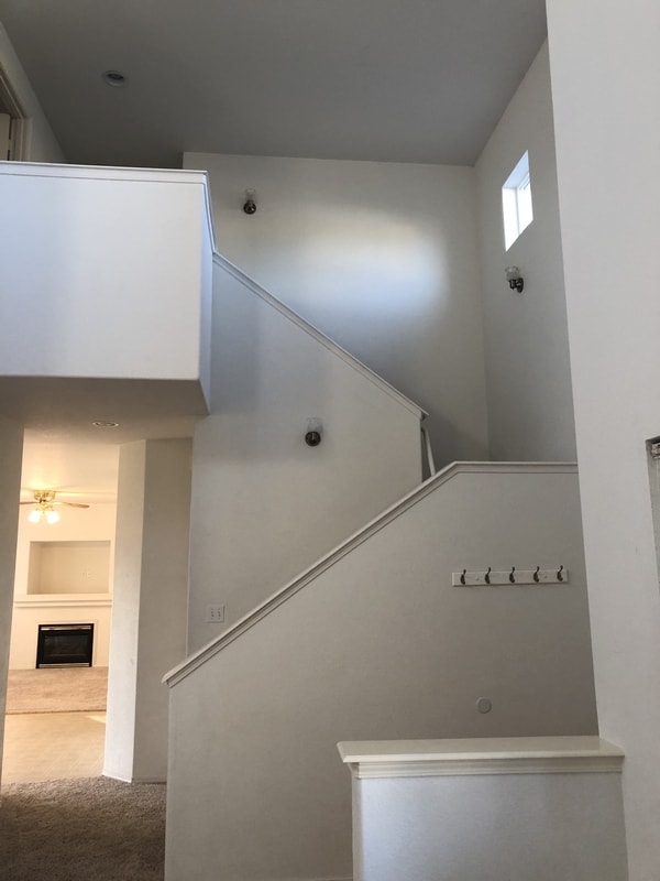 Building Photo - 944 NW Oak Pl