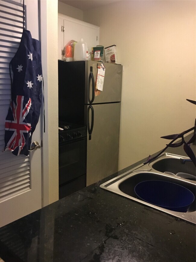 Building Photo - 4306 Avenue A