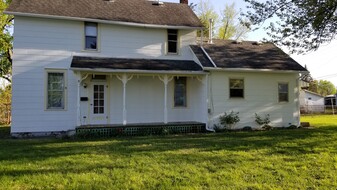 Great 2 BR 1 BA in Fairmount - 721 N Morton St