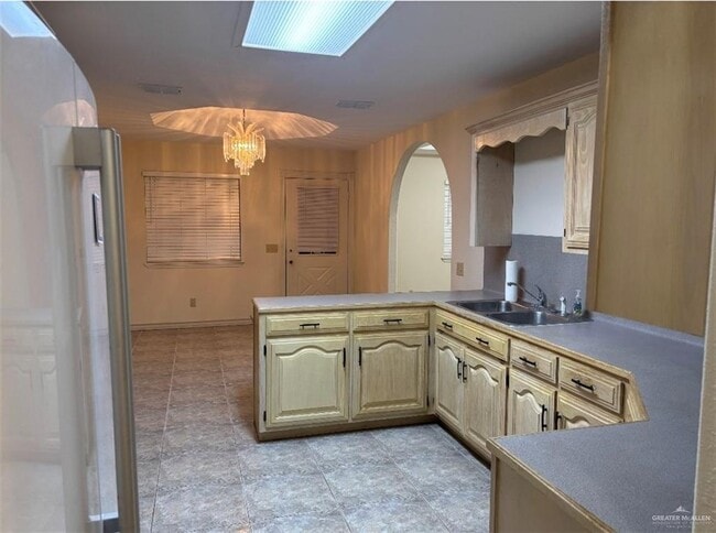 Building Photo - 8 N Mile 4 W