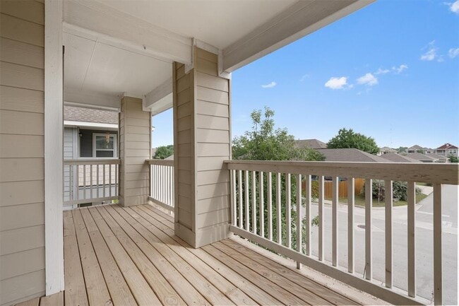 Building Photo - 207 Wainscot Oak Wy