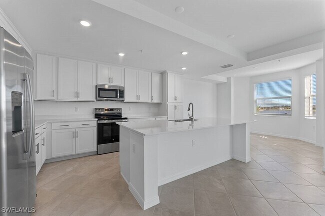 Building Photo - 5555 Double Eagle Cir