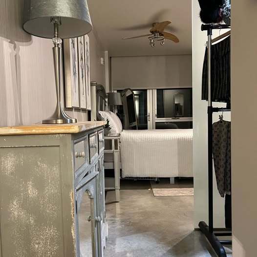 Building Photo - 221 E College St