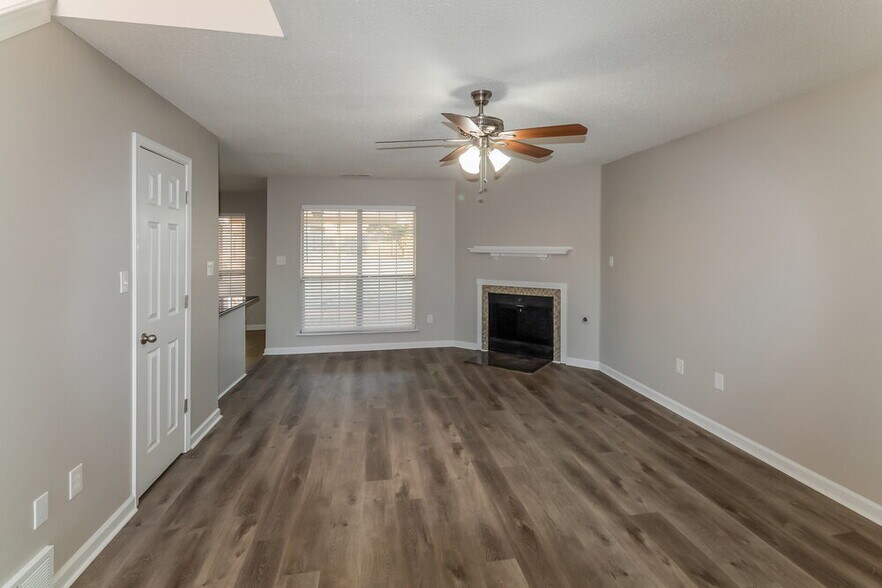 Building Photo - 7411 Winston Cove