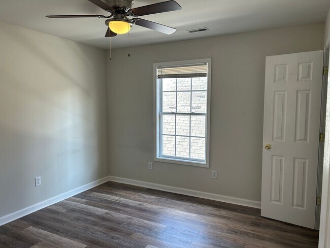 Building Photo - 239-2 Lexington Ave – Available August 2026