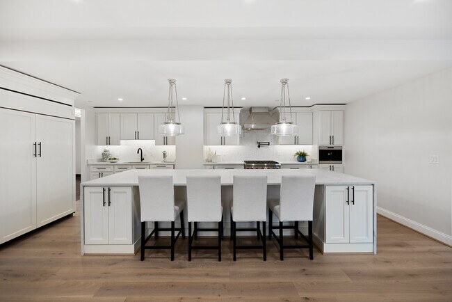 Building Photo - 801 Key Hwy