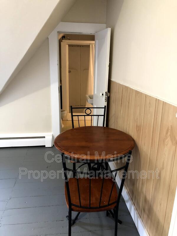 256 Main St 256 Main St Auburn ME 04210 Apartment Finder