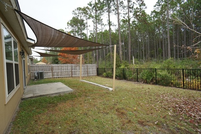 Building Photo - 4/2 Large Family Home In Adams Lake Available Soon!