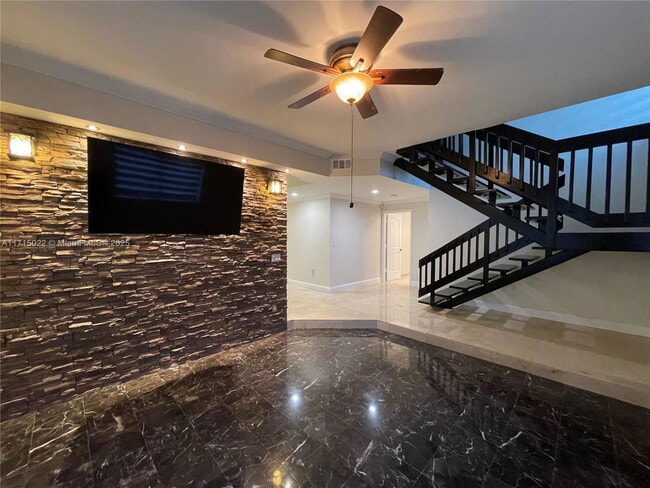 Building Photo - Northwest 79th Place, Miami Lakes, FL 33016 - 4 BR 3 BA house