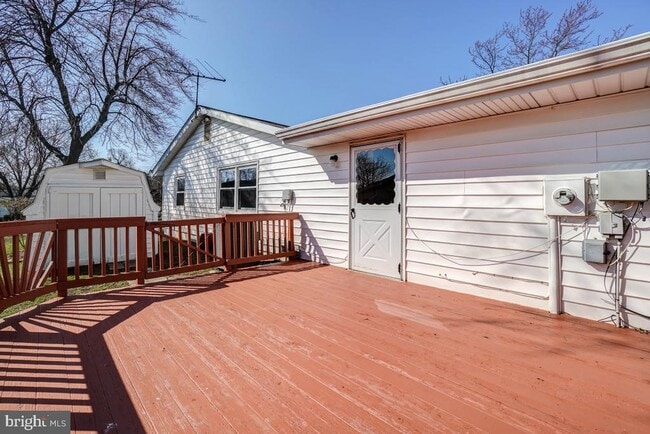 Building Photo - 504 S Harrison Rd