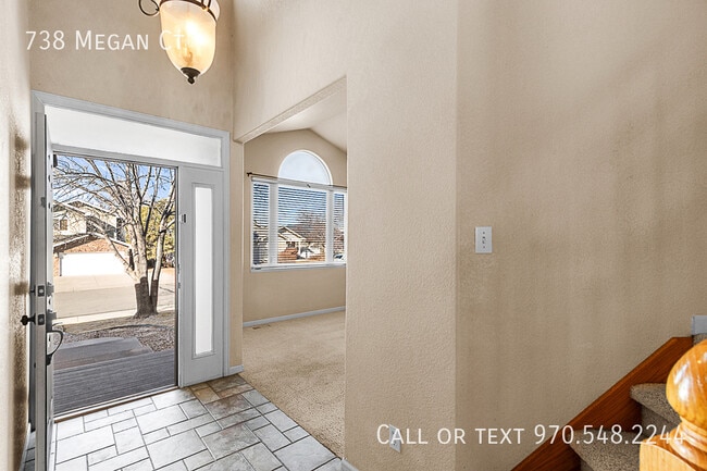 Building Photo - 738 Megan Ct