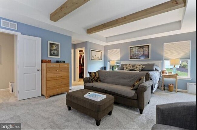 Building Photo - 118 Stone Arch Dr
