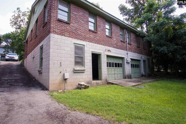 Building Photo - 1618 Heyward St