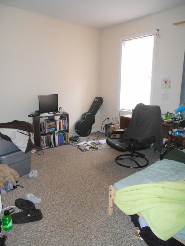 Building Photo - 14 Lorraine Ter