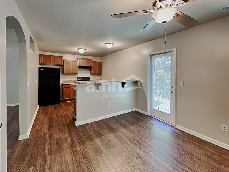 Building Photo - 6227 Thompson Brook Lane