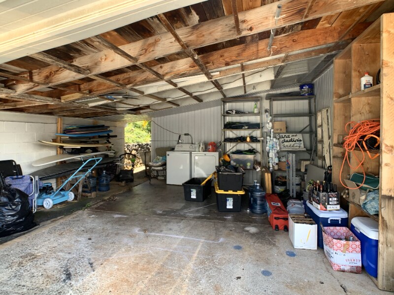 Building Photo - 1074 Lanui Pl