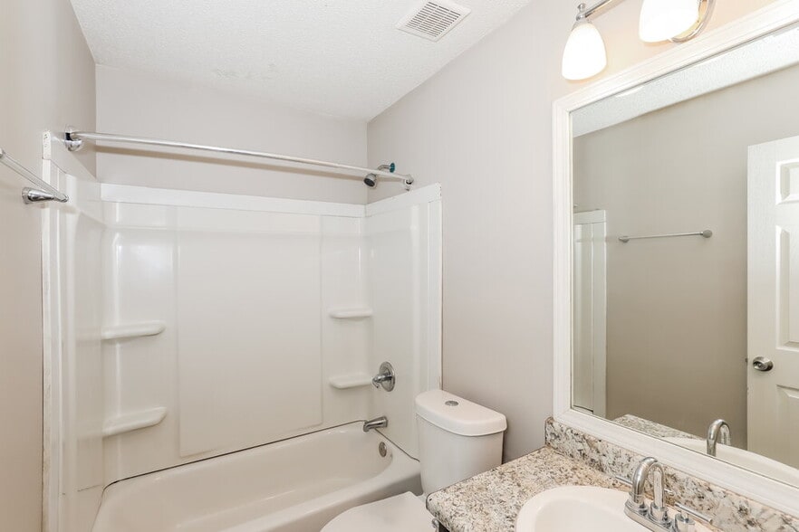Building Photo - 1573 Glynn Ct