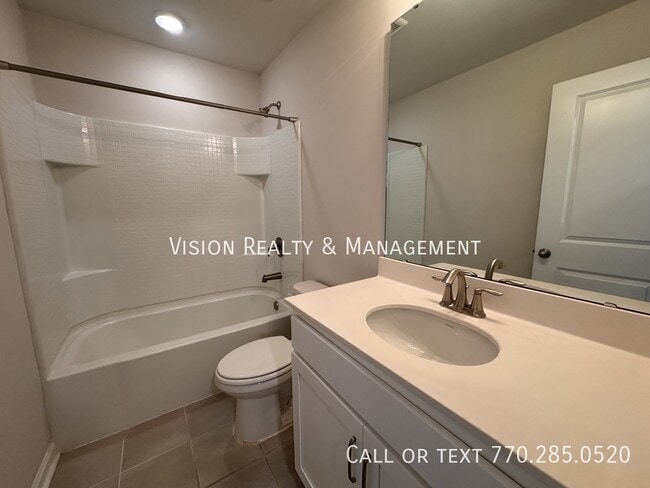 Building Photo - 141 Winding River Dr