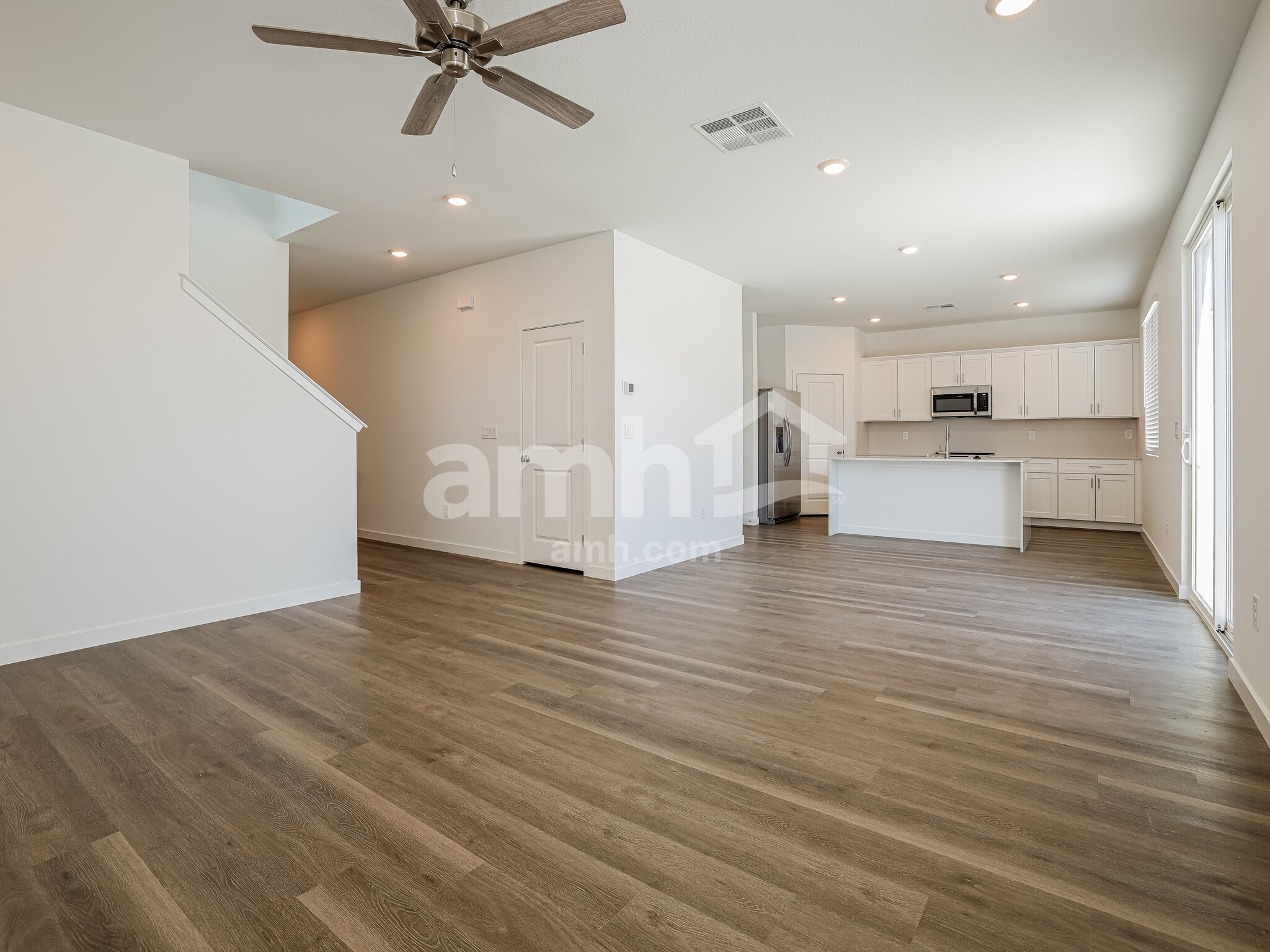 Building Photo - 2379 Monroe Ave