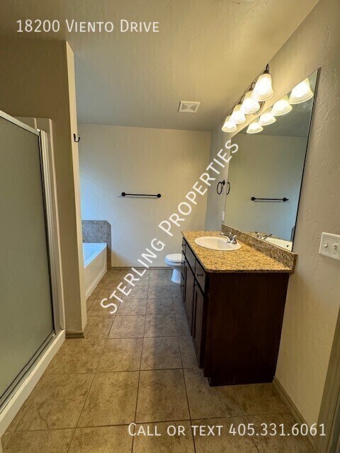 Building Photo - 18200 Viento Dr