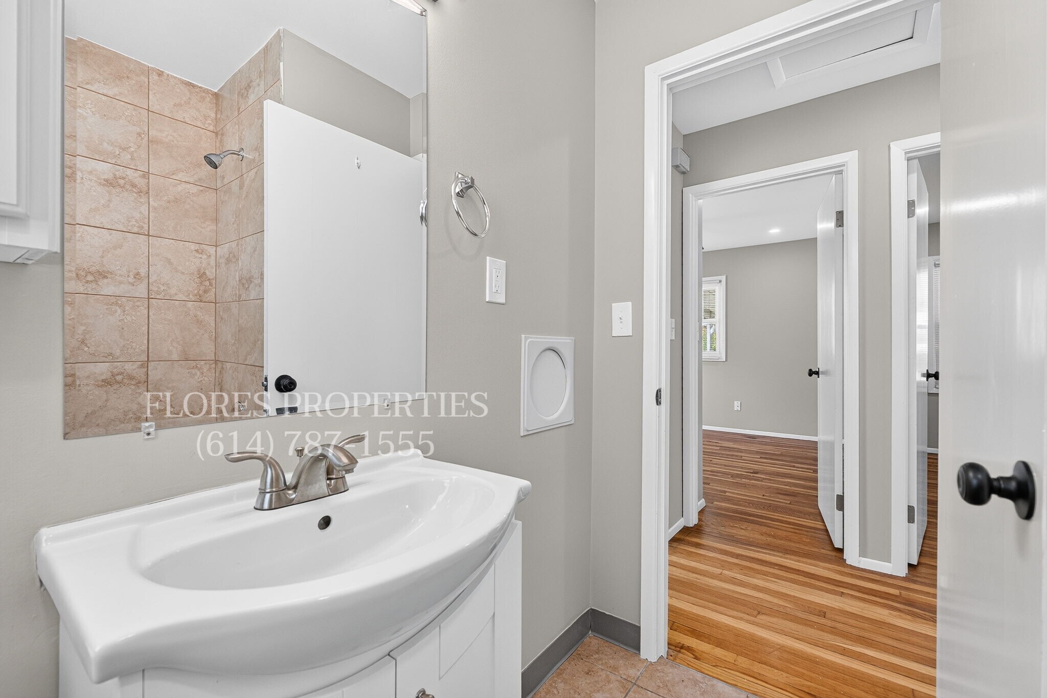 Building Photo - 1136 Pauline Ave