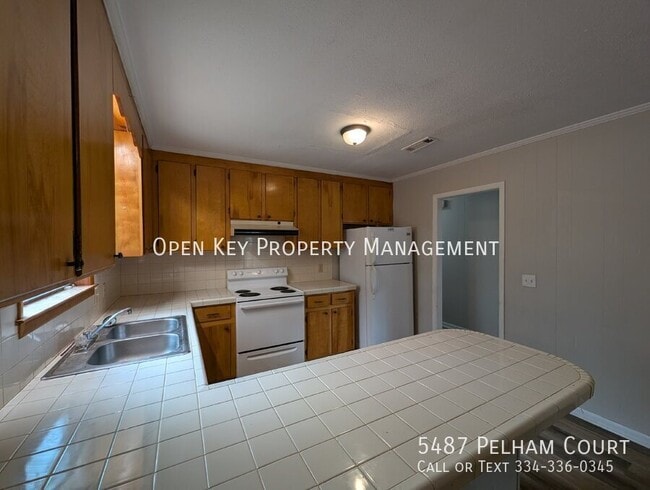 Building Photo - 5487 Pelham Ct