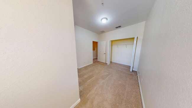 Building Photo - 831 Pipers Cay Dr