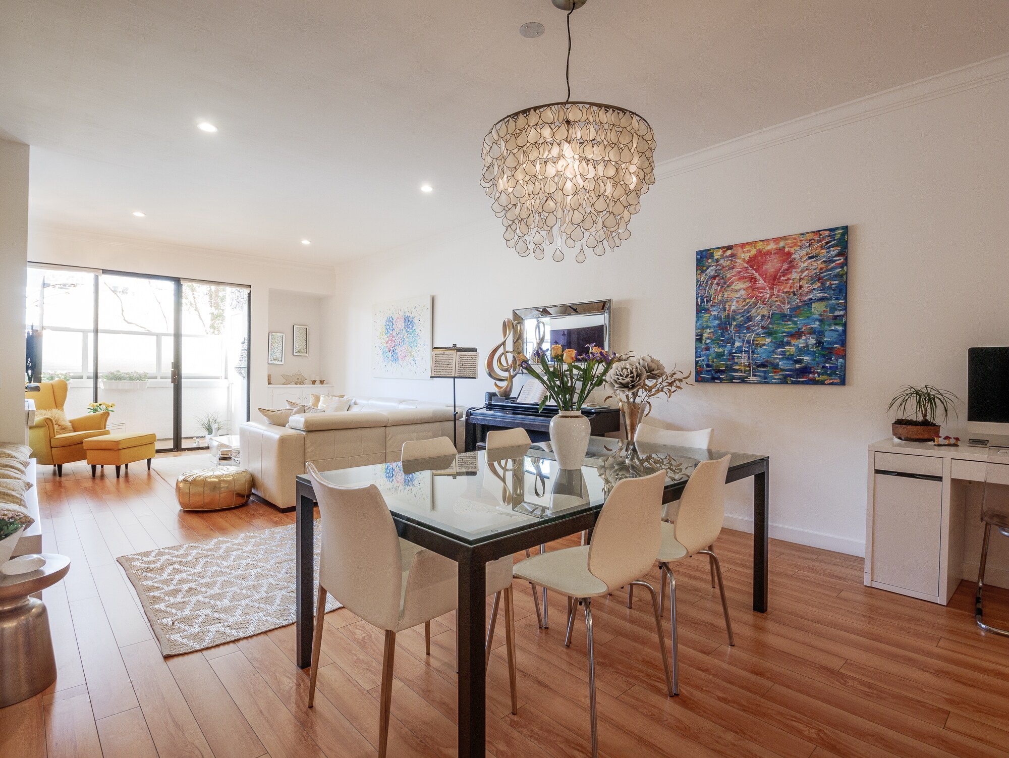 Building Photo - 2276 S Beverly Glen Blvd