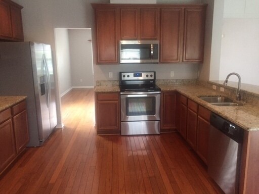 Building Photo - Waterford Chase: Pool Home! 6 Bedroom + loft, 4 Bath, 2 Car Garage