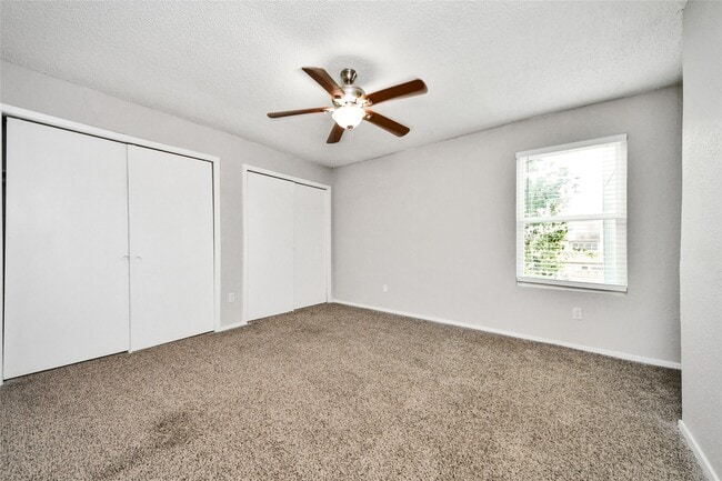 Building Photo - 781 Country Pl Dr