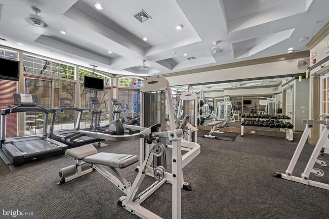 Building Photo - 556 Rhapsody Ct